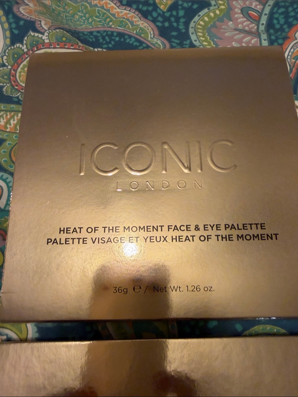 ICONIC London Metallic Gold Face & Eye Palette Case